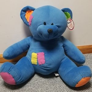 Giant patchwork bear